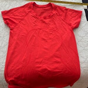 Lululemon top NWOT